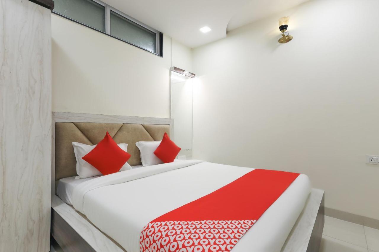 Oyo 60577 Sukhmani Residency Otel Indore Dış mekan fotoğraf
